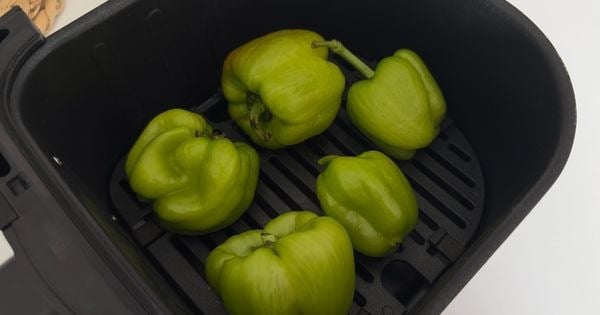 airfryerda-kozlenmis-biber-salatasi-asama3
