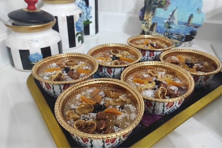 Doyurucu Aşure Tarifi