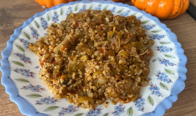 Bol Sebzeli: Kabak Çiçekli Bulgur Pilavı