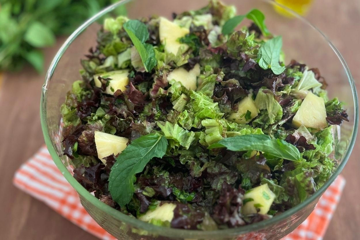10 Dakikada Hazır: Ananaslı Salata