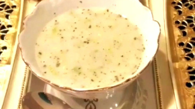 Çok Hafif: Pratik Sütlü Kabak Çorbası