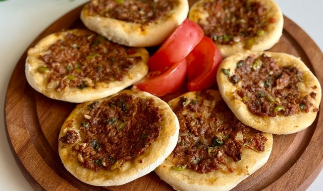 Tek Lokmalık: Kuşgözü Lahmacun