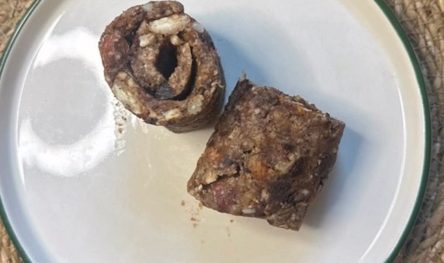 Dilim Dilim: Hurmalı Tarçınlı Rulo