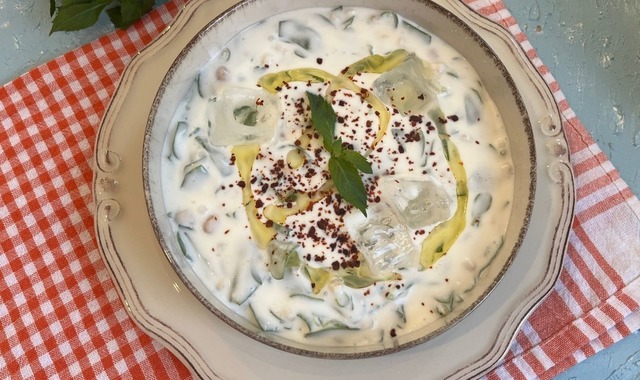 Yaz Çorbası: Semizotlu Soğuk Çorba