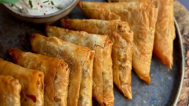 Asya Usulü: Baklava Yufkasından Muska Böreği