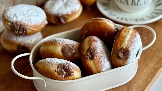 Berliner Diye de Bilinir: Krapfen
