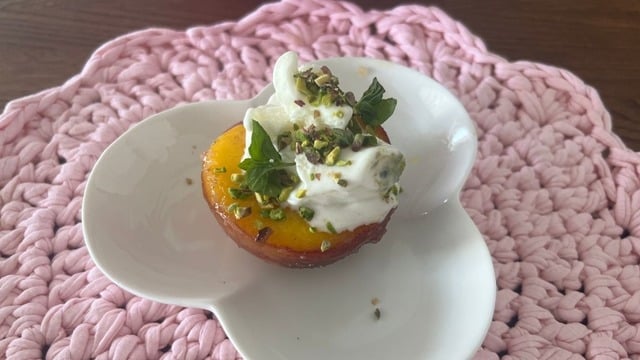 Tadı Nefis: Dondurmalı Şeftali Tatlısı