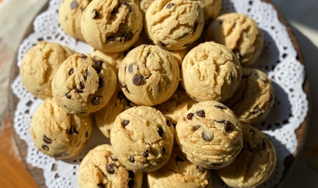 Dondurma Kaşığıyla: Damla Çikolatalı Cookie