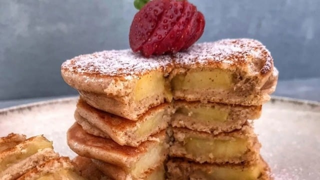 Çok Şık: Elmalı Tarçınlı Kolay Pankek