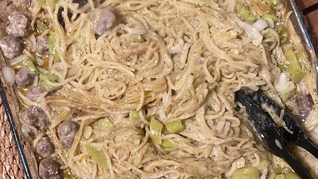 Oldukça Doyurucu: Fırında Köfteli Kremalı Makarna