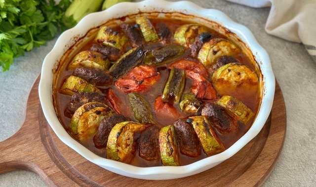 Akşamın Yemeği: Kabak Kebabı