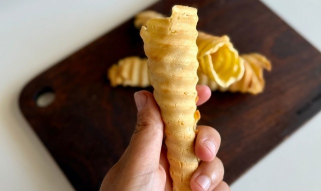 Tost Makinesinde: Dondurma Külahı