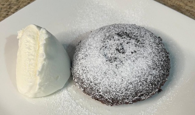 Yoğun Çikolata: Glutensiz Sufle