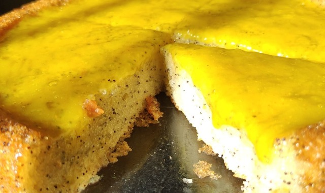 Üstelik Vegan: Limonlu Haşhaşlı Glutensiz Kek