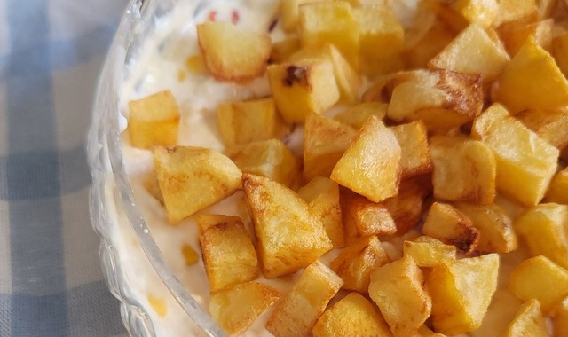 Her Öğüne Yakışır: Patatesli Taze Salata