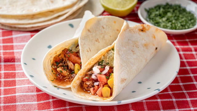 Lezzet Yolculuğu: Tiftik Tavuklu Taco
