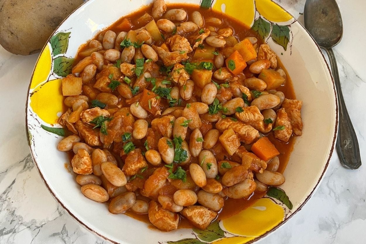 Doyurucu: Tavuklu Barbunya