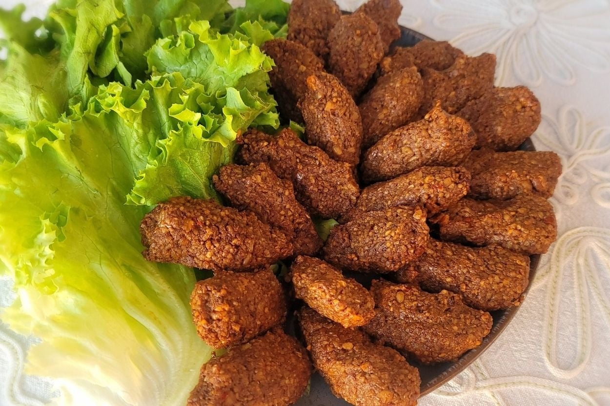 Gaziantep Yöresine Ait: Cevizli Bulgur Köftesi