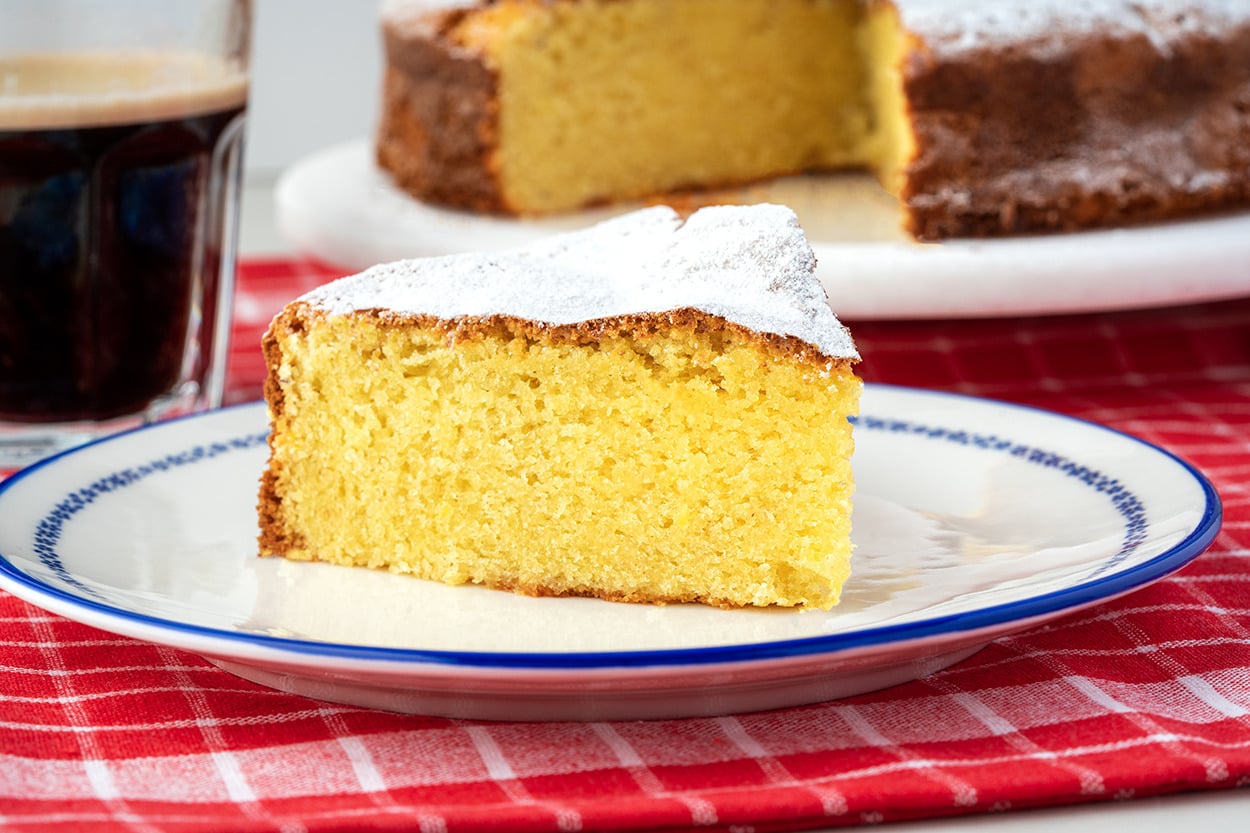 İtalyan Lezzeti: Glutensiz Limonlu İtalyan Keki (Torta Caprese Al Lemone)