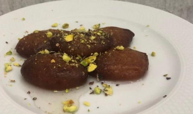 Bir Boşnak Tatlısı: Hurmaşitsa