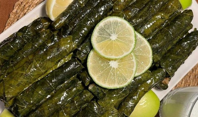 Yeni Gözdeniz Olacak: Acılı Ekşili Yaprak Sarma