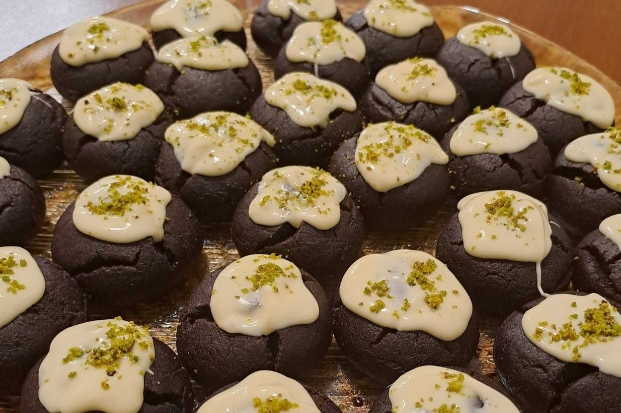 Yumuşacık Dokusuyla: Browni Tadında Islak Kurabiye