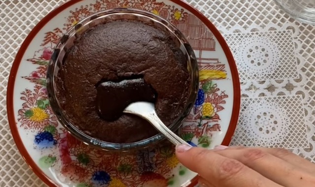 Çikolatası Bol: 15 Dakikada Kolay Sufle