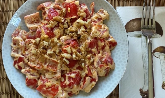 Tadı Enfes: Labneli Kapya Biber Mezesi