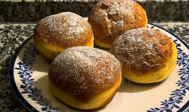 Bulut Gibi: Dolgulu Berliner