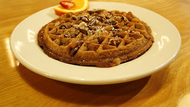 Taze Pişti: Vegan Waffle