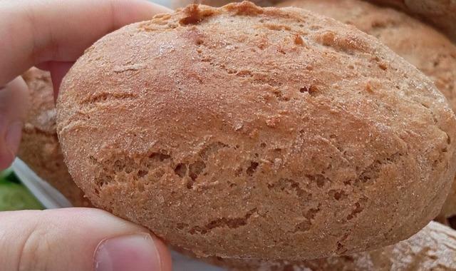 Doğal ve Katkısız: Siyez Unlu Ev Yapımı Ekmek