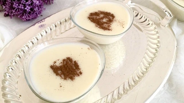 Tam Ölçülü: Ev Yapımı Anne Sütlacı