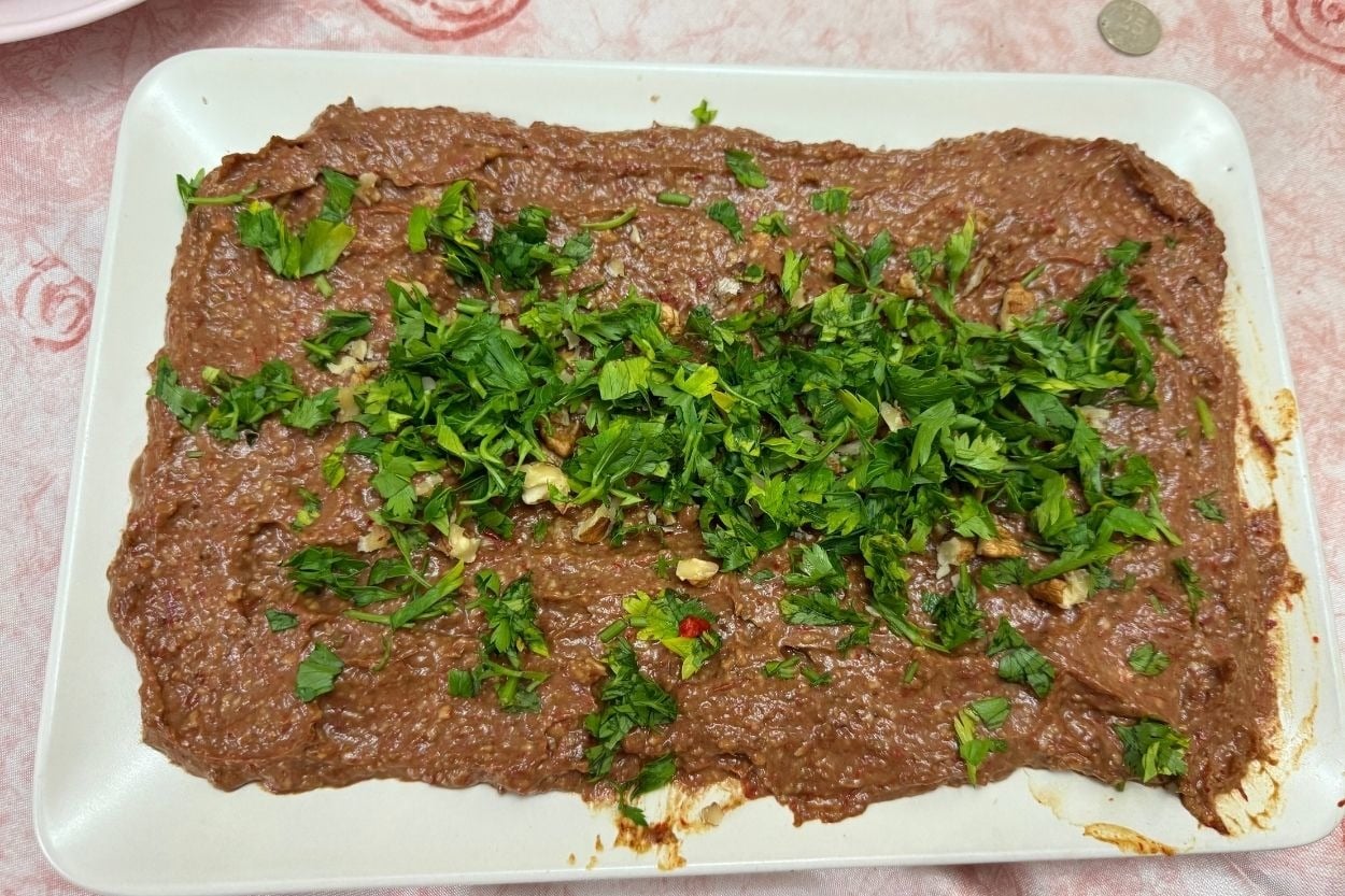 Mis Gibi Kokusuyla: Avokadolu Kapya Biberli Meze