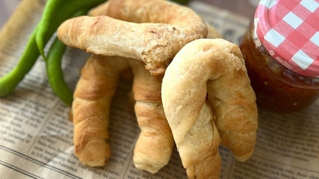 El Açması: Mini Kol Böreği