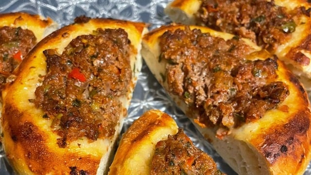 Pide Tadında: Tam Ölçülü Cantık 