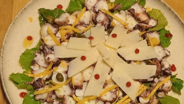 Akdeniz Esintili: Ahtapottan Carpaccio