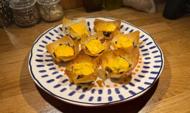 Baklava Yufkasında: Lokmalık Hamburger 