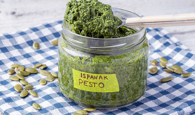 Aromatik Yeşil Sos: Ispanak Pesto