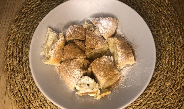 Mis Kokusuyla: Kremalı Kıyır Börek