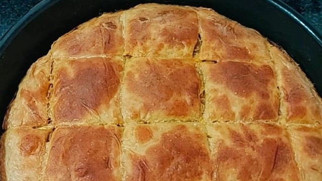 10 Katlı: Etli Çıtır Kömbe