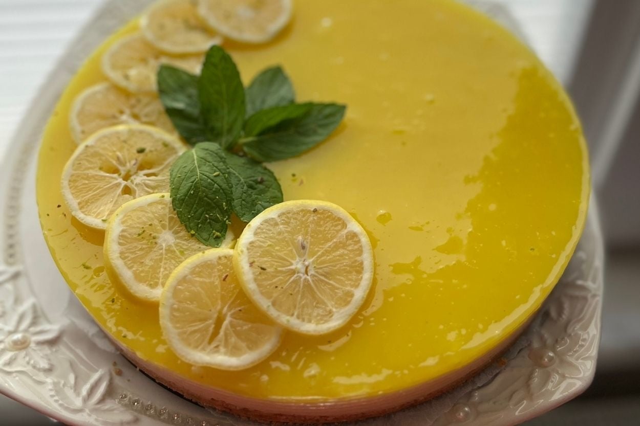 Ferah Tat: Labne Kremalı Limonlu Cheesecake