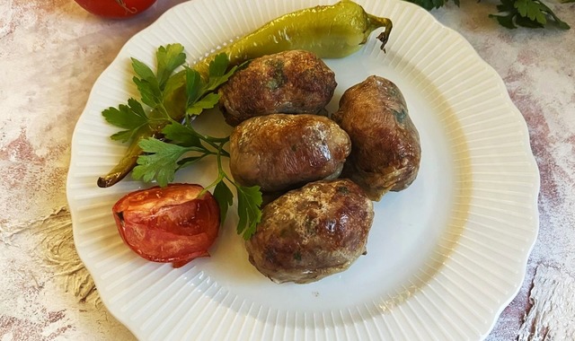 Kıbrıs’ın Meşhur Lezzeti: Şeftali Kebabı