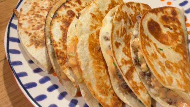 İçi Sulu Sulu: Hamburger Tadında Taco