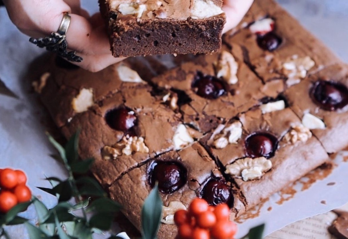 Keke Yakın: Cakey Brownie Tarifi