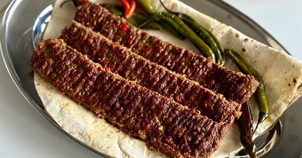 firinda-adana-kebabi-asama5