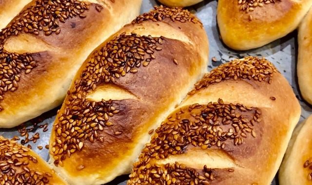 Susamı Bol: Ev Yapımı Simit Poğaça