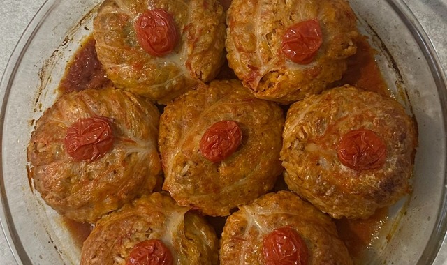 Lezzet Durağı: Fırında Kıvırcık Lahana Dolması