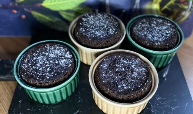 Yeşim'in Tarifi: Pratik Çikolatalı Sufle