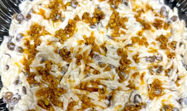 Melek'in Tarifi: Erişteli Mercimek Borani