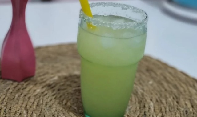 Nida'nın Tarifi: Gerçek Limonata